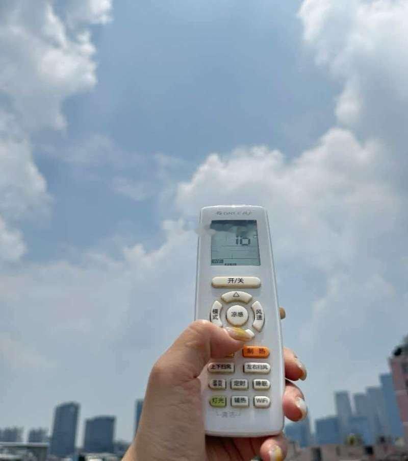 我们要热爱自己的事业，这不仅是一种态度，更是一种可贵的能力，真正幸福的人，并不一