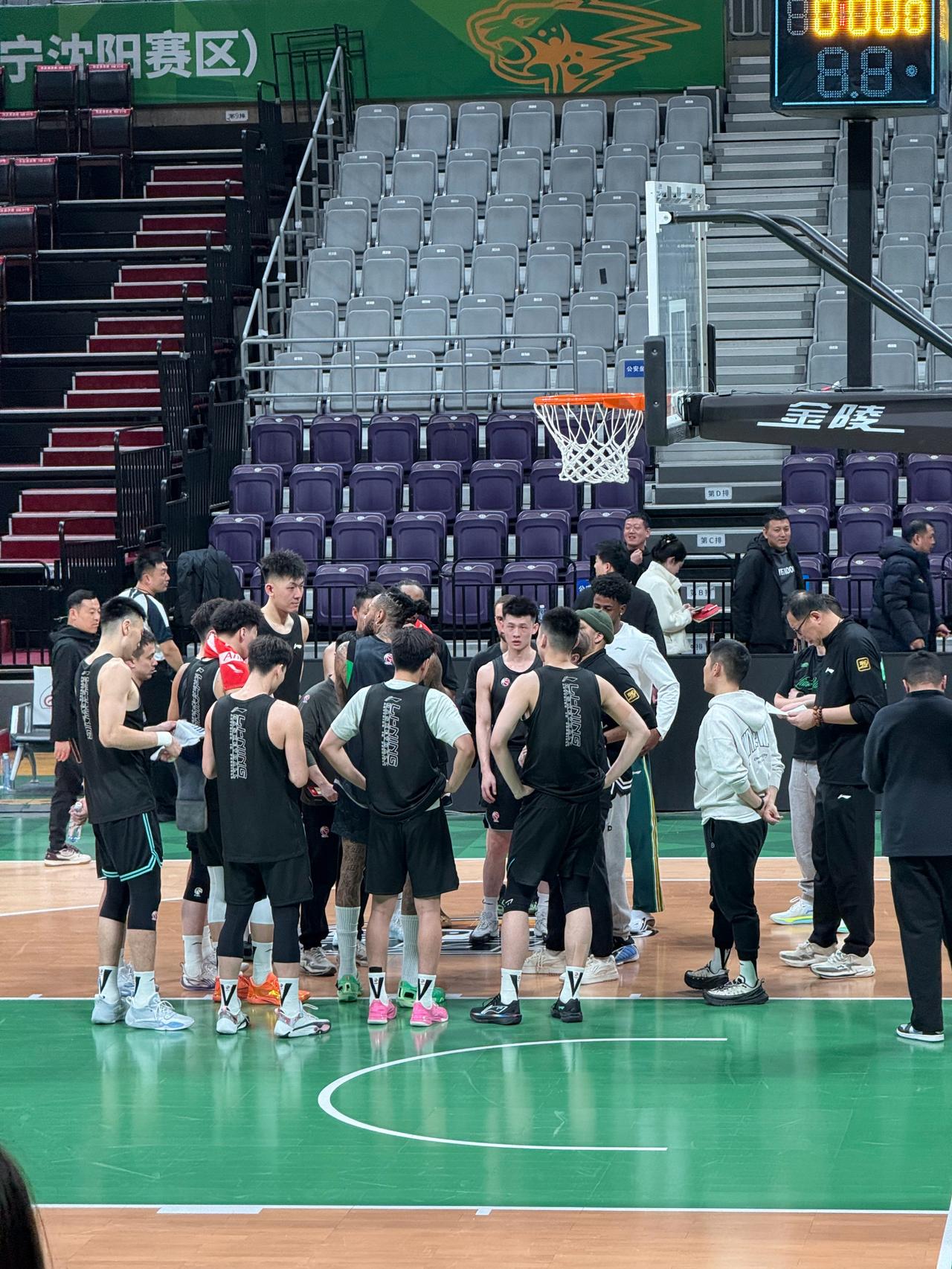 莫兰德对哈维非常认可，在今天辽宁队与北控队内部教学赛结束后，莫兰德在报道这场比赛