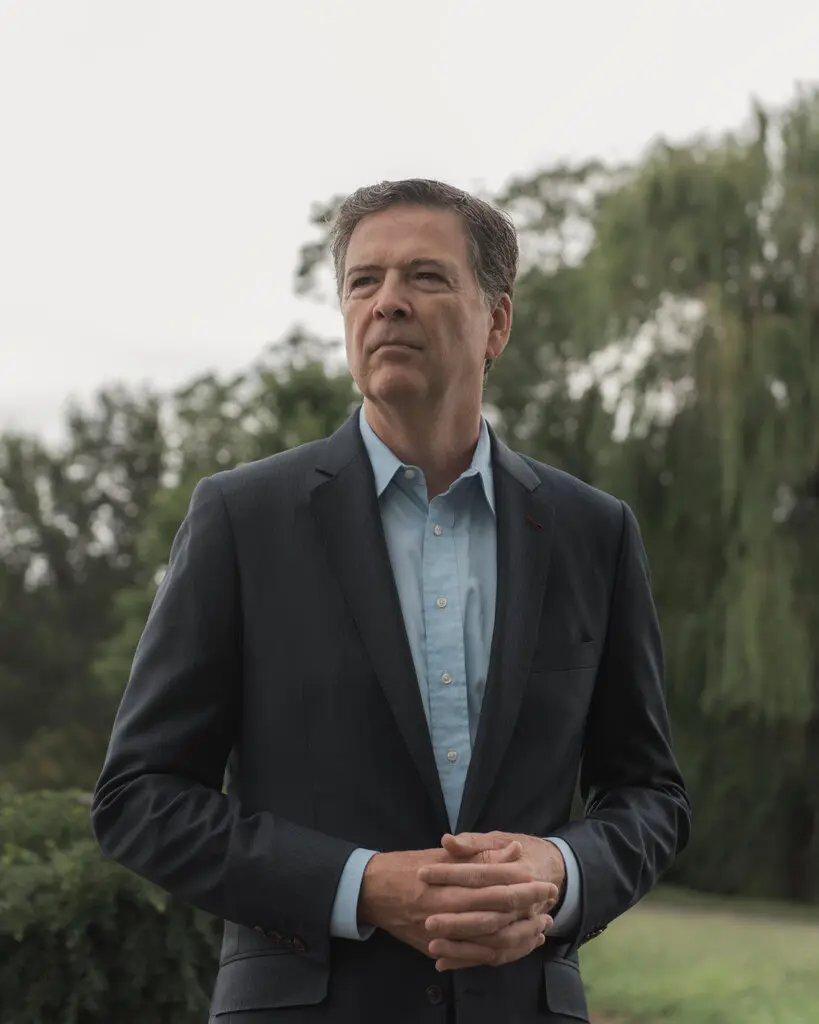 突发新闻：科米预计将于周五自首

前美国联邦调查局局长詹姆斯·科米因虚假陈述和妨