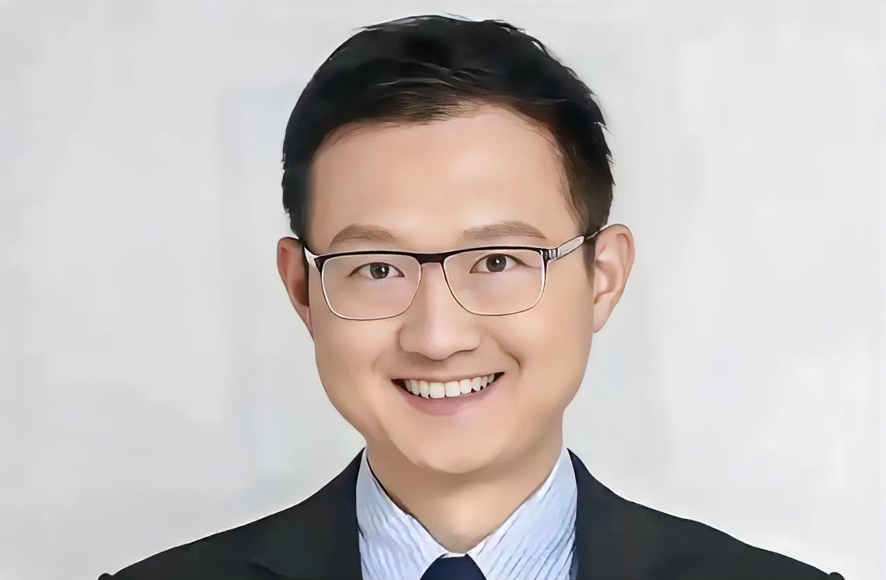 衣冠楚楚的行业大佬，竟藏着如此龌龊的嘴脸
 
谁能想到这种禽兽话竟然出自上海某研