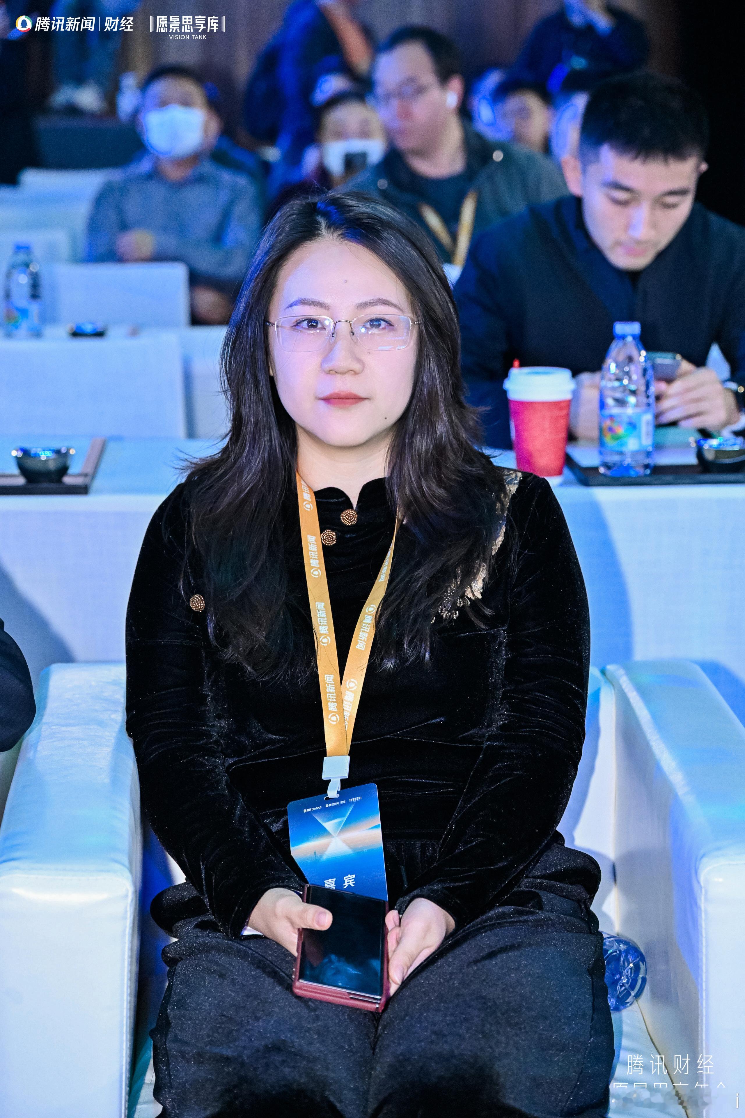 祝贺腾讯新闻愿景思想库成立 