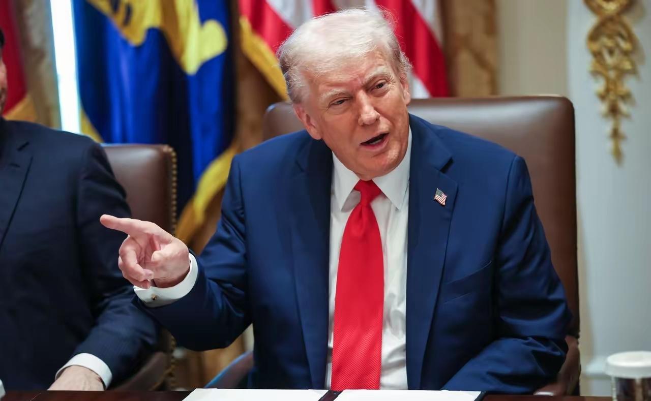 特朗普访华又变卦？看清他的底层逻辑，战争在别人家打，美国就不输

特朗普访华计划