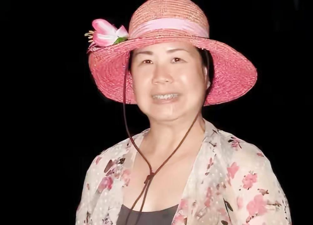 你敢信吗？一个美国安插在中国潜伏多年的间谍头子，居然是个天天笑眯眯、热心肠到人人