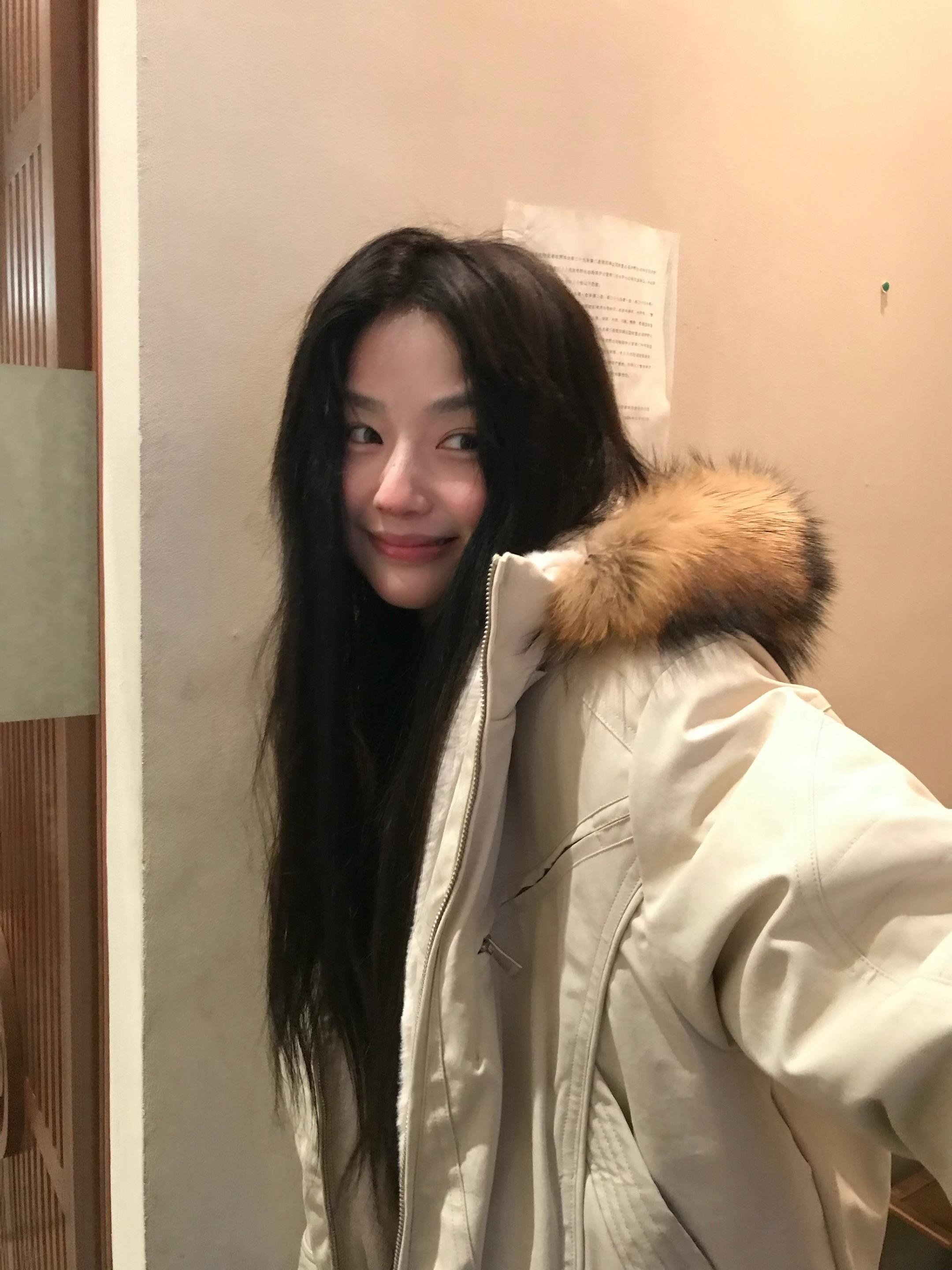 在无法预料的未来里 我们平平安安就好"