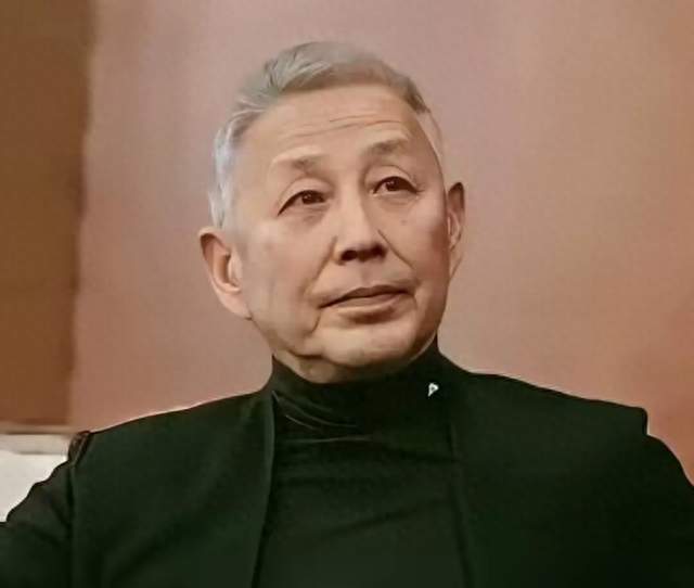 陈道明说“没有亲人你能活”我加句你活得越好留在你身边的人越真