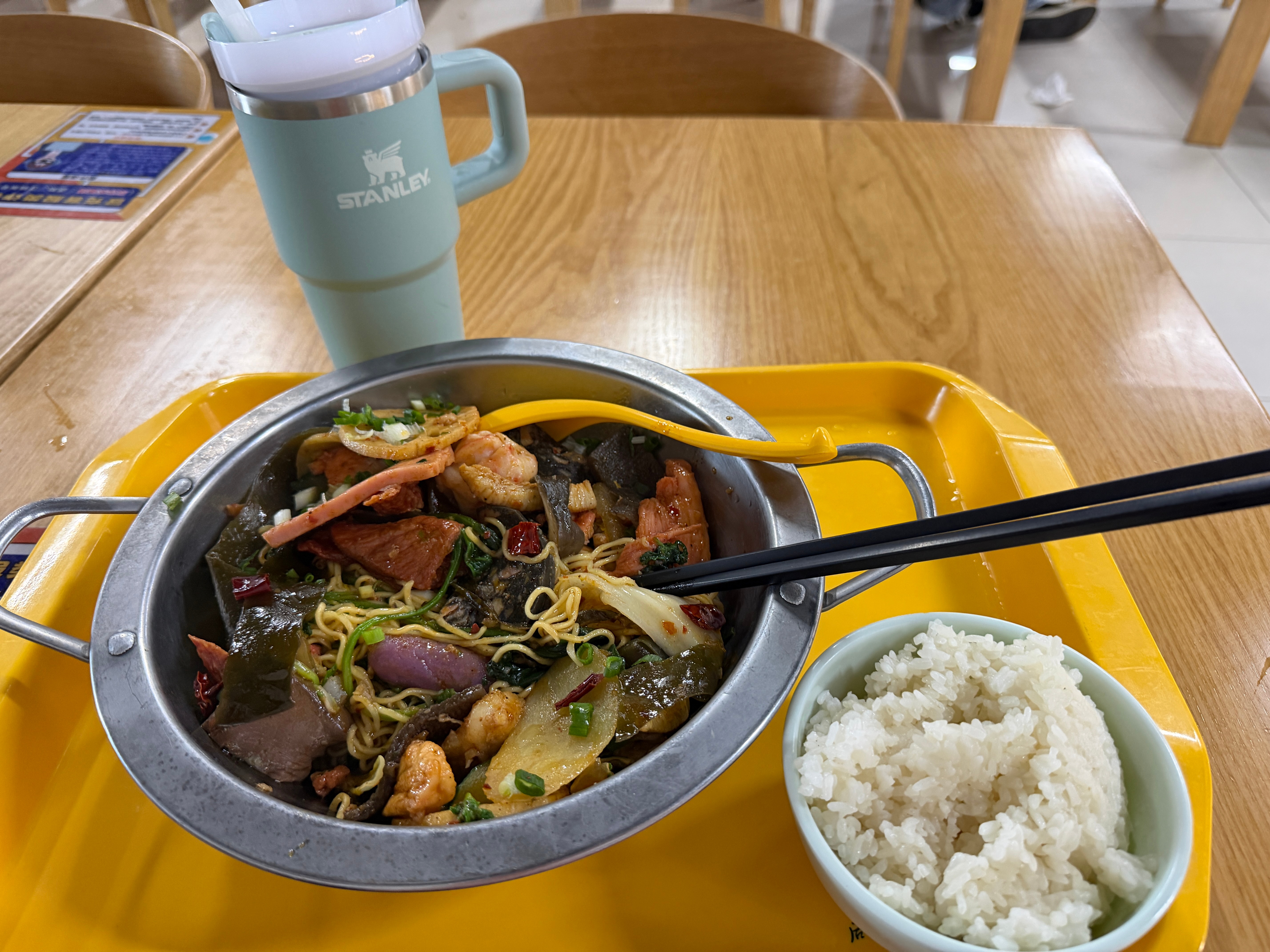 羊仔回校一周猪猪饮食记录[哈哈][哈哈][点赞][点赞]看起来很多但这是我这是我