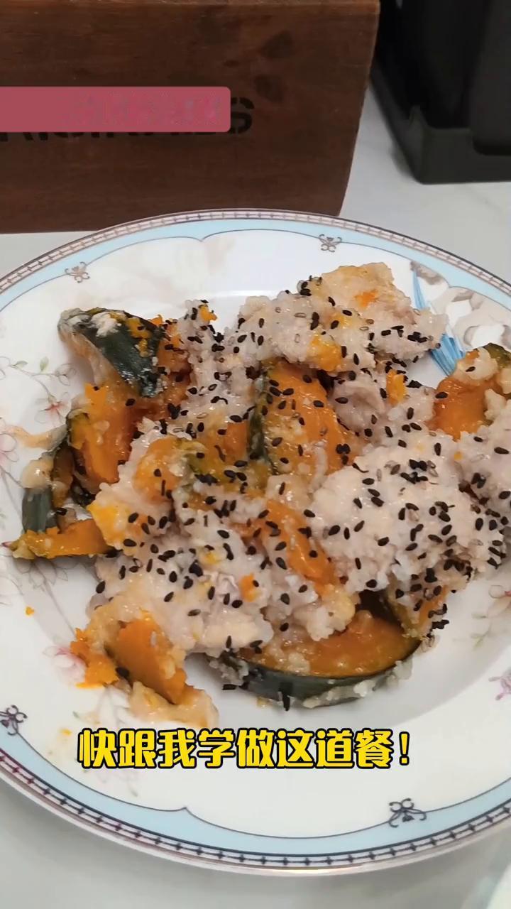 吃饱还能瘦！
周姐的健康厨房。
减脂还在挨饿吗？快跟我学做这道餐！吃饱还能瘦！