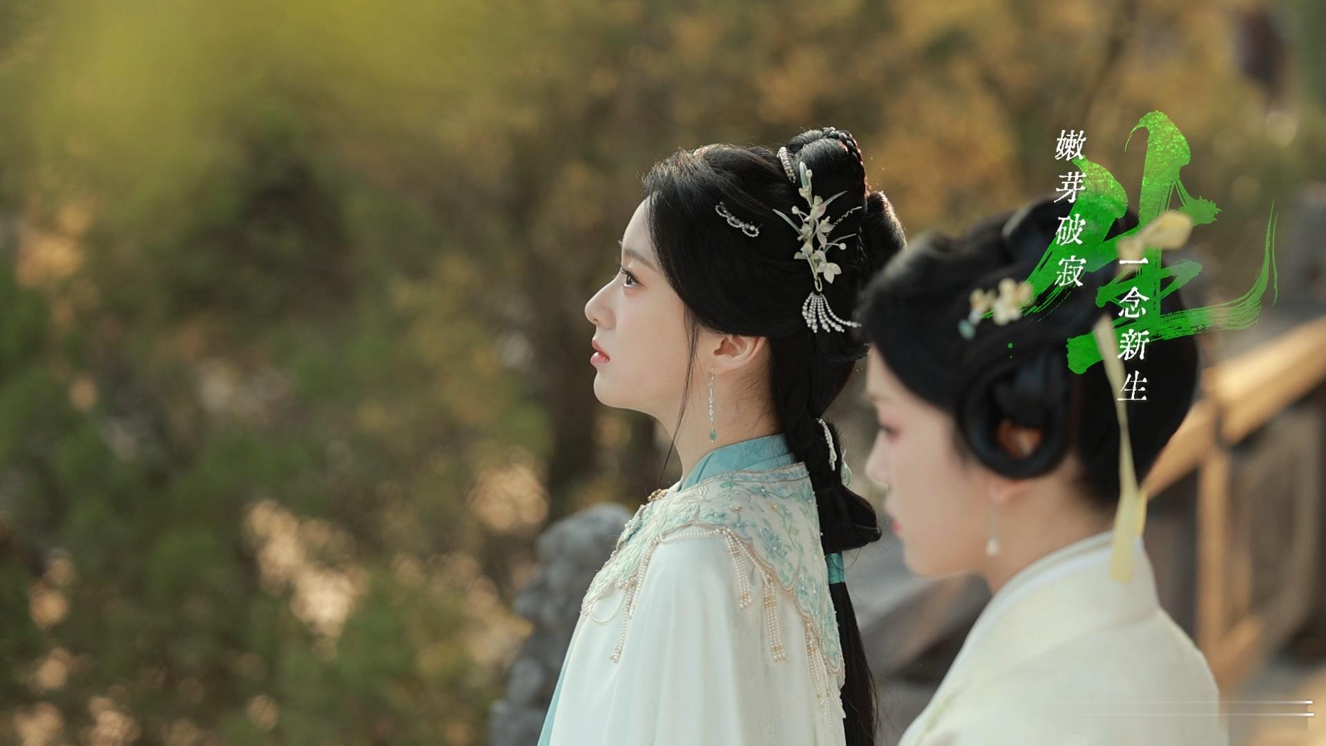 包上恩包上恩血嫁衣破碎感看见包上恩这样的妆造就觉得美出了新高度，而且还是血嫁衣的