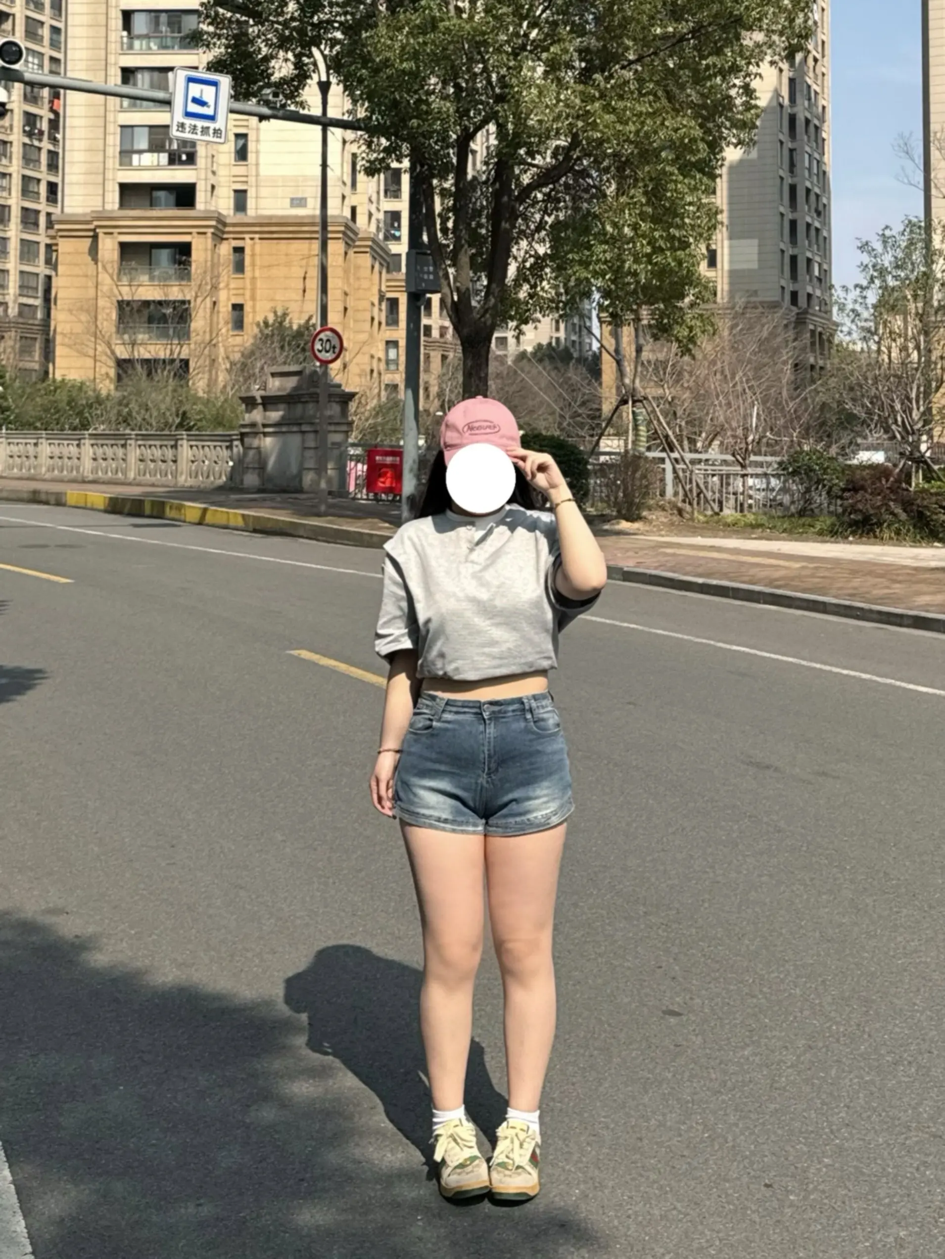 140斤怎么了？微胖姐妹给我大胆穿！