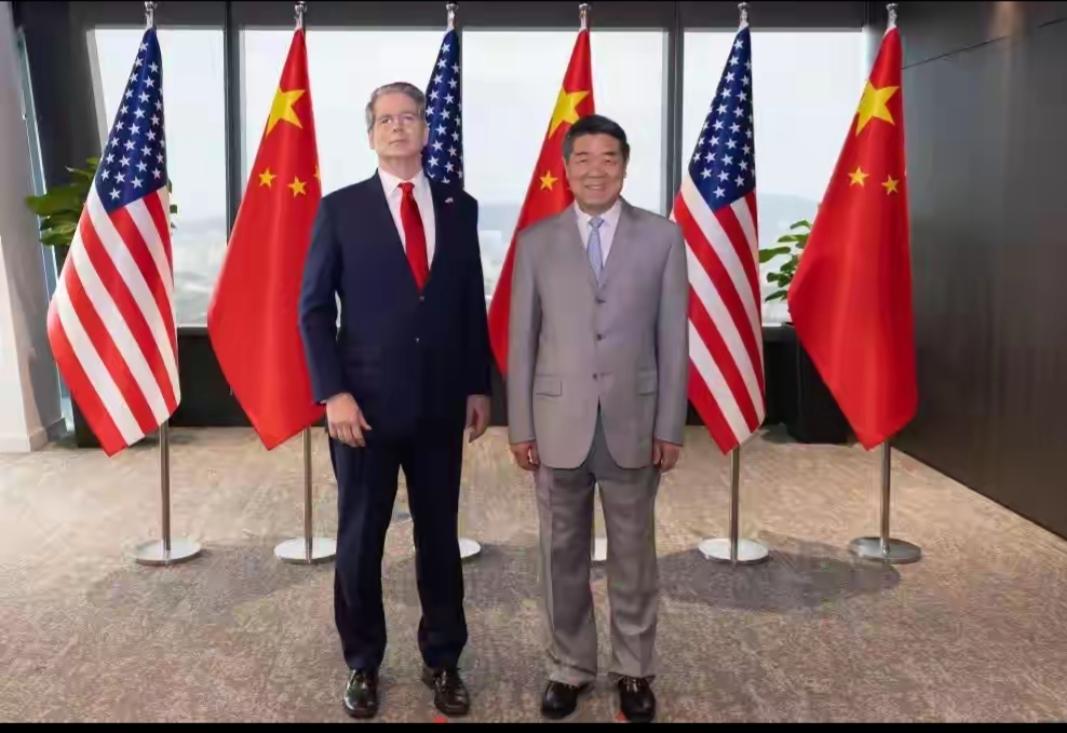 现在的形式，不是你美国考不考虑加关税，而是美国国内形势不允许再提这无理的要求。美