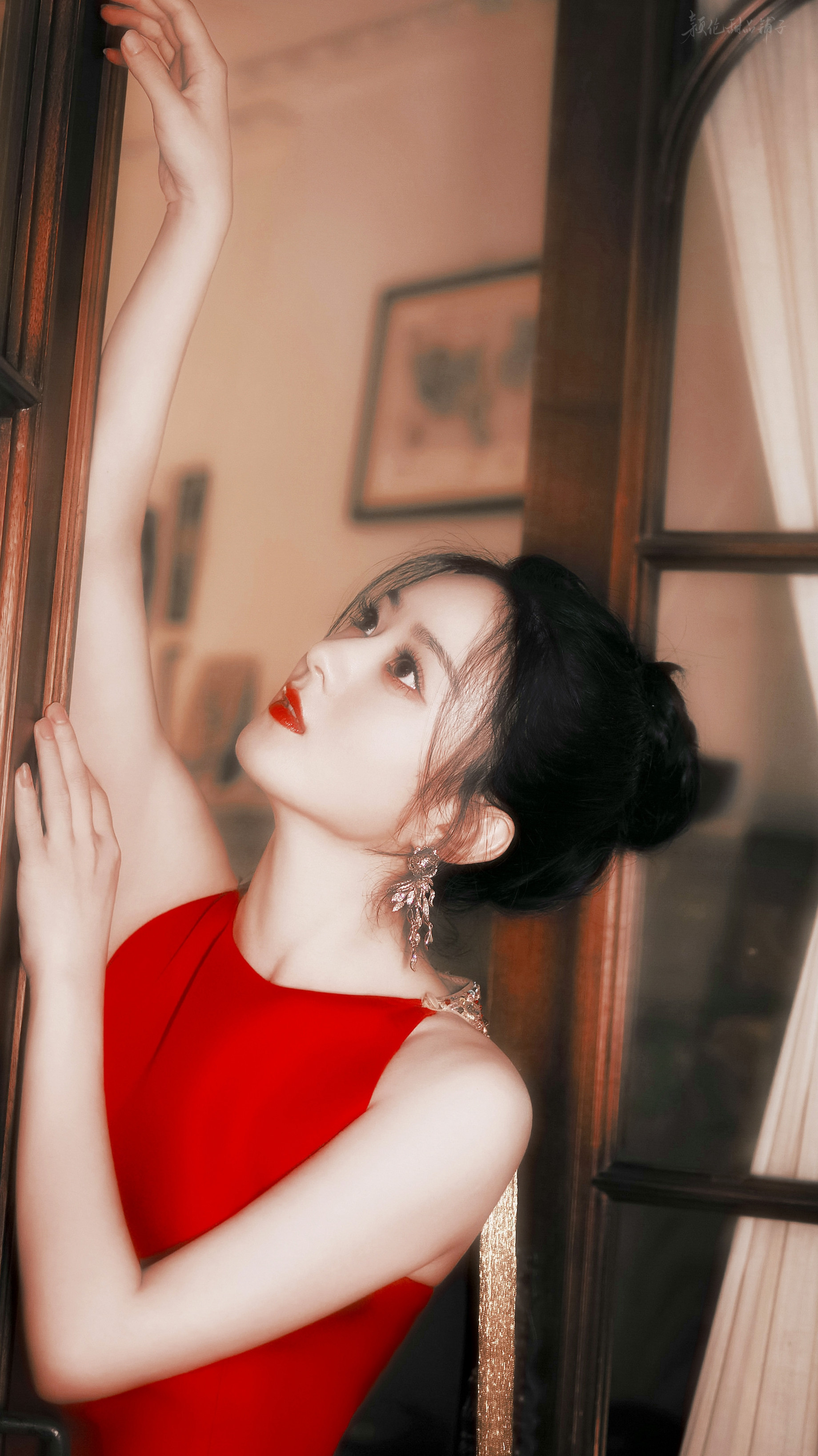 赵丽颖电影澎湖海战 zly赵丽颖黄和娘“春风过江南赠予一片夏，秋风过梧桐荒了一片