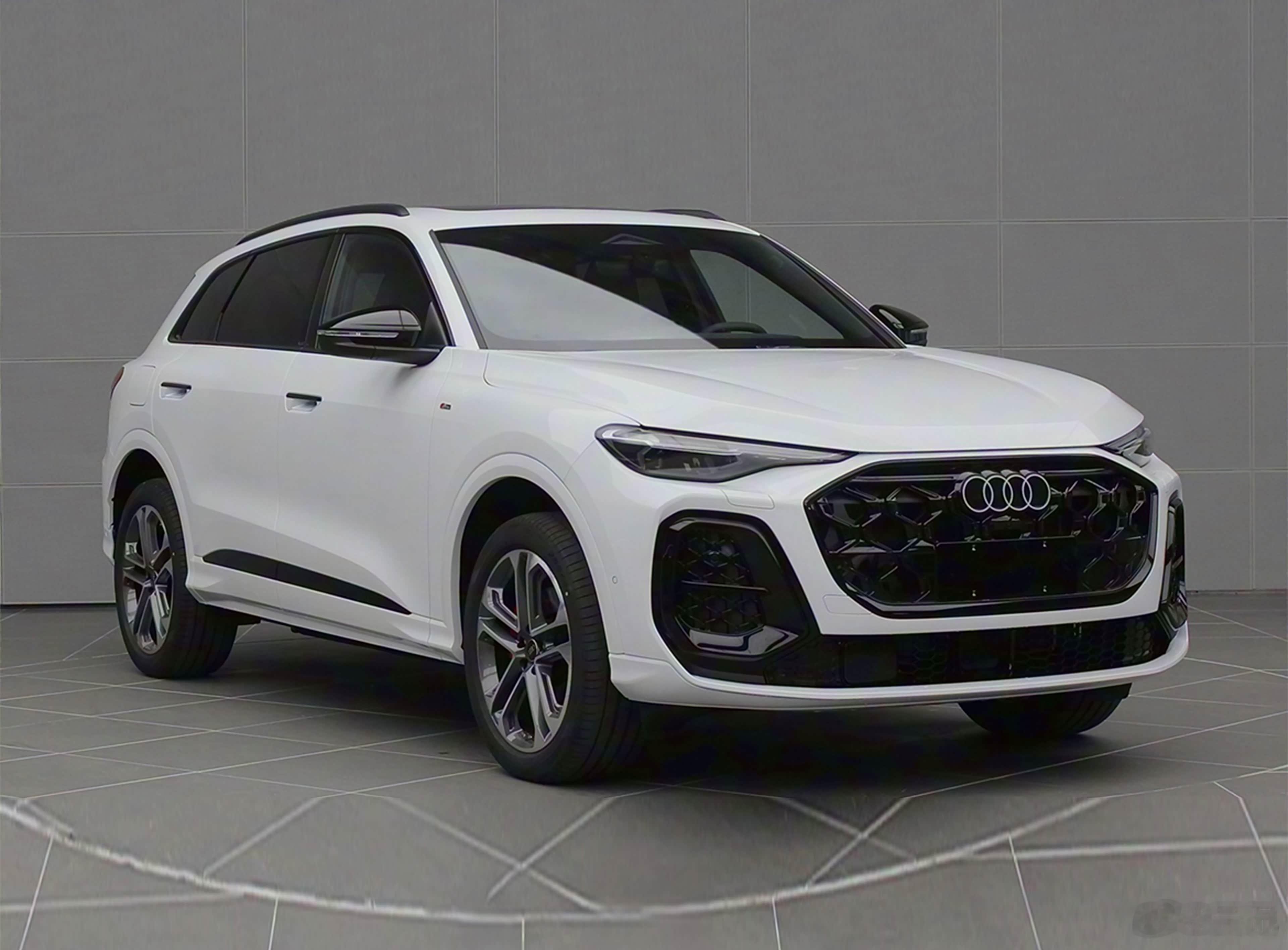 下周要去试全新换代的奥迪Q5L，很久没试燃油新车了， 有什么想问的？ 