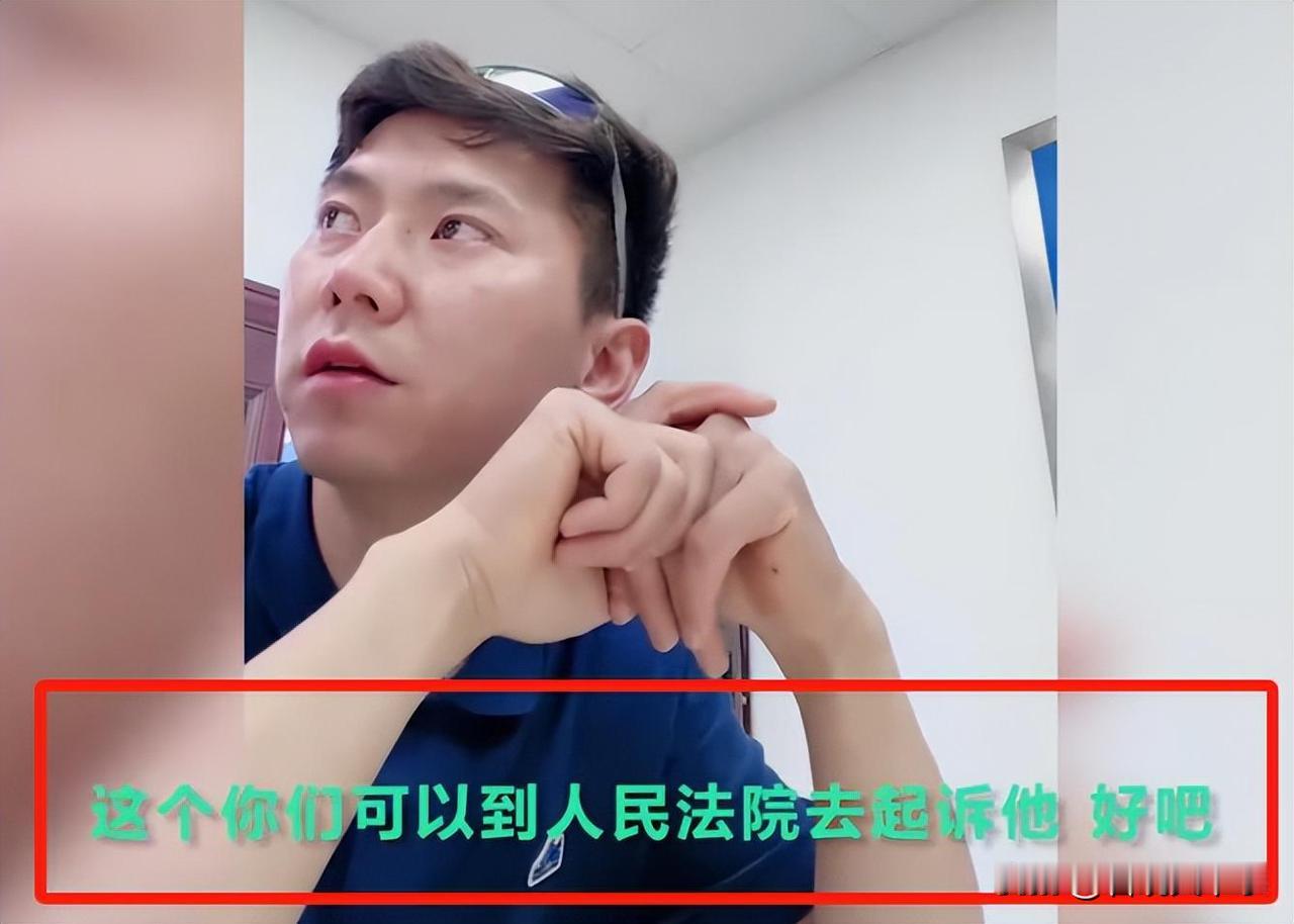 无法无天！安徽宣城。一名父亲带着自己的两个儿子，自带皮划艇去景区漂流，不曾想，途