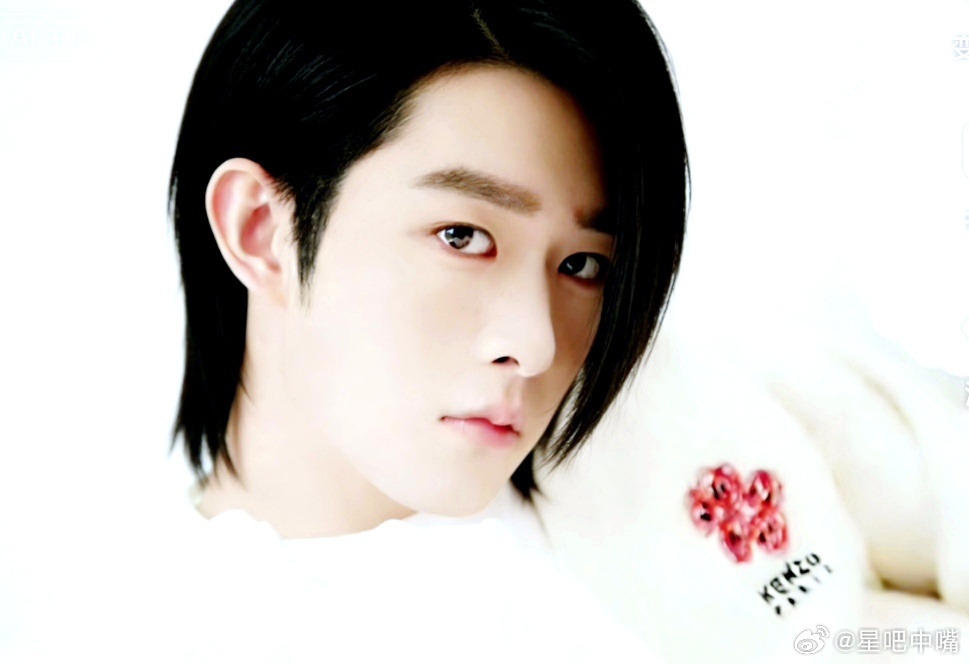 《月鳞绮纪》平番主演之一田嘉瑞，早期撞脸白敬亭？ 