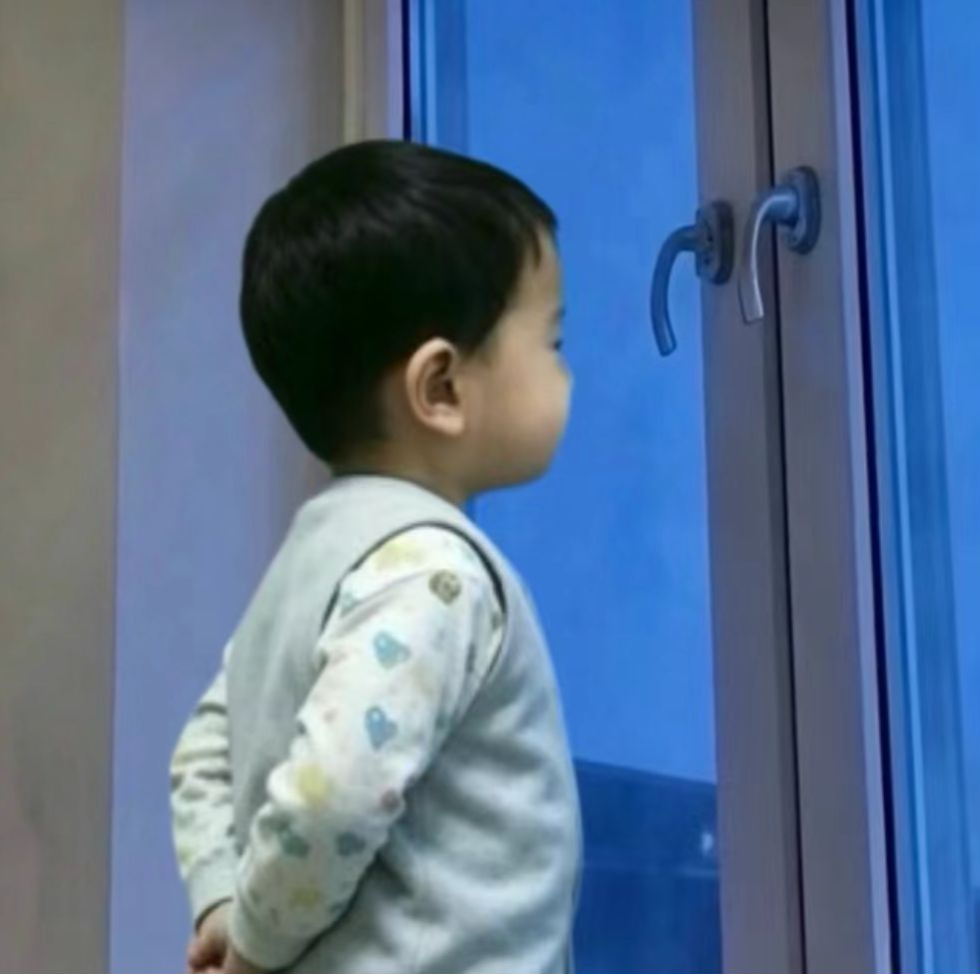 明天4点半起床的话 我是通宵还是熬夜 