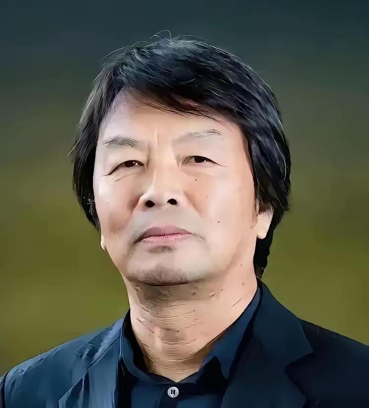 刘震云说：“提拔的，都是溜须拍马的；表扬的，都是指鹿为马的；重用的，都是害群之马