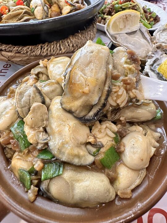 宁波的！！！吃到了好nb的蚝仔捞饭。。。