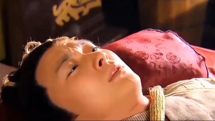 包工头在外包养情人，以为能左右逢源，把家里老婆当免费保姆，在外风流快活。谁知情人