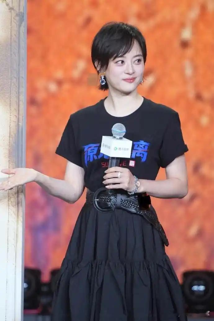 孙俪化妆师换金鹤龙了，颜值瞬间回春，曾经的娘娘又回来啦！ 