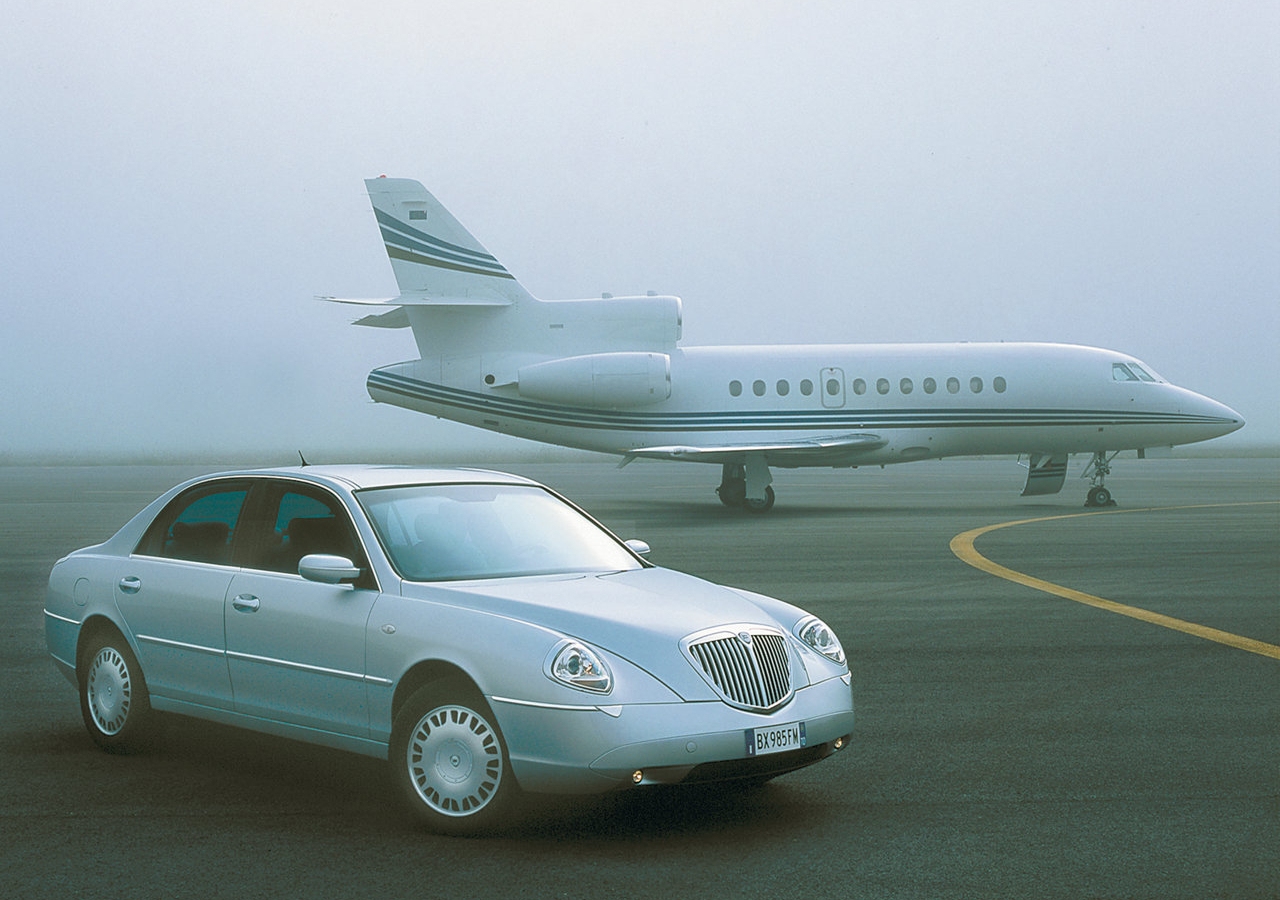 蓝旗亚    2002 Lancia Thesis，底盘代号841，2002‑2
