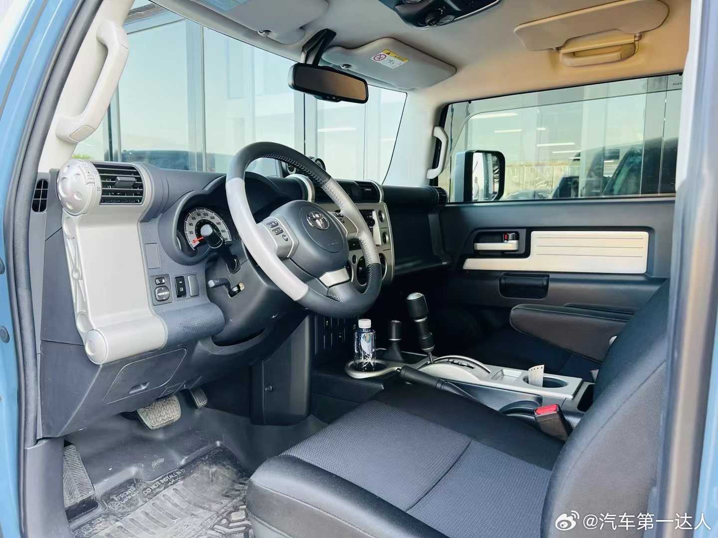 丰田FJ酷路泽中东 八囊顶配 极限运动版，20年8000公里，无改装无越野，无可