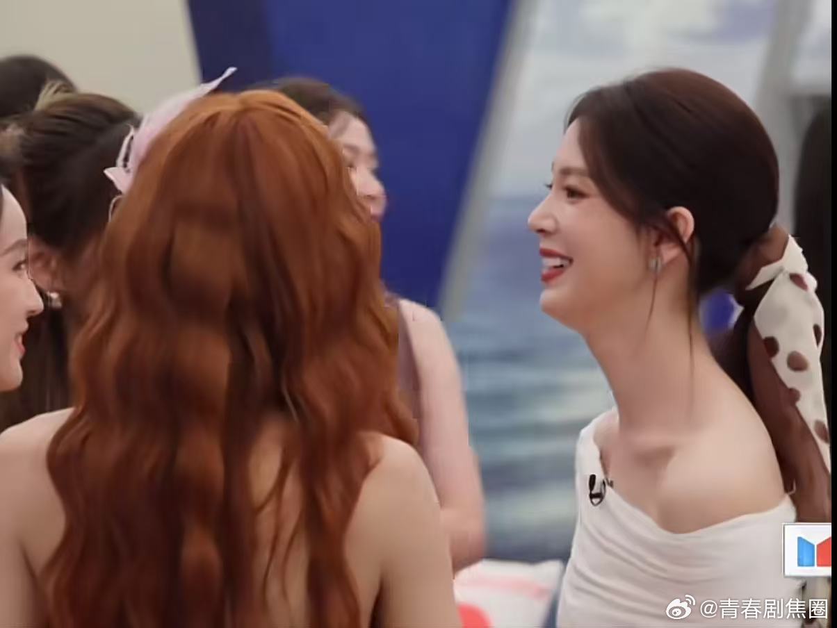 乘风2026至此成为艺术乘风2026乘风 2026 至此成为艺术，直播收尾的名场