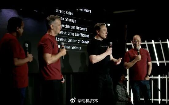 特斯拉最后一批Model S/X完成交付，原产线将量产机器人5月21日消息，随着