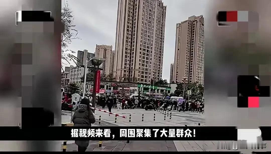 四川内江公交车失控酿惨剧，致1死4伤
2024年11月25日，四川内江市东兴区汉