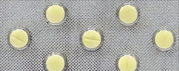 高血压不是小事，吃错药可能白吃！胖人跟老人，身体情况差太多，降压药真不能一刀切。