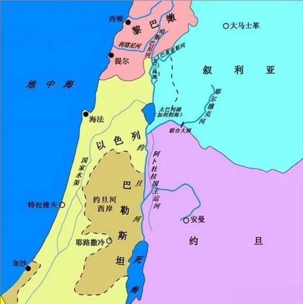 犹太人备选了六个地区建国：
1、塞浦路斯，由希腊人和土耳其人居住，两个国家谁都惹