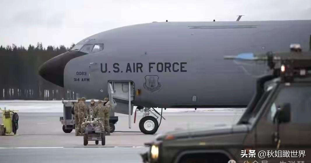 美军加油机连遭重创，中东战力遭遇罕见打击。
美方官员证实，沙特苏丹王子空军基地遇