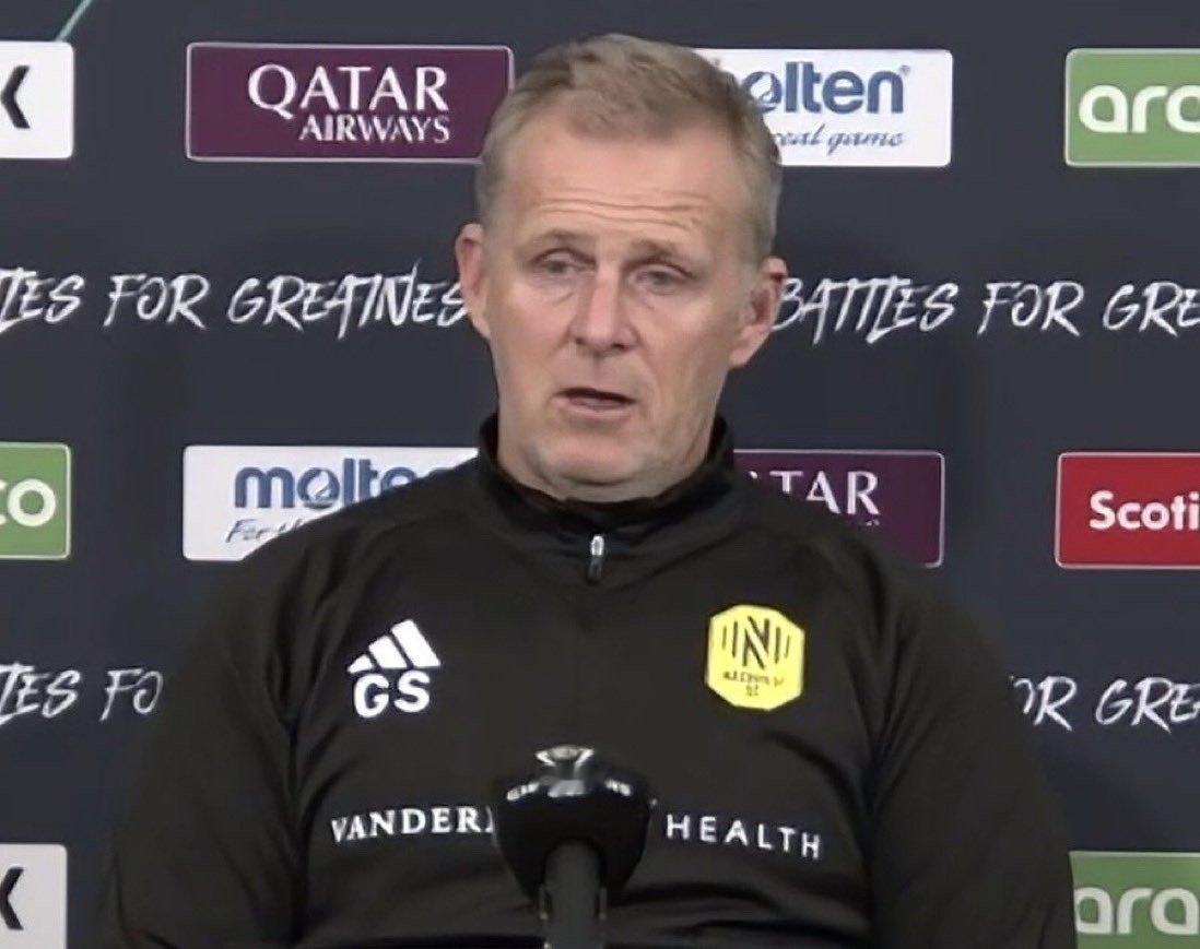 莱昂内尔·梅西五十分钟后被替换下场？纳什维尔主帅加里·史密斯：谢天谢地。#梅西[