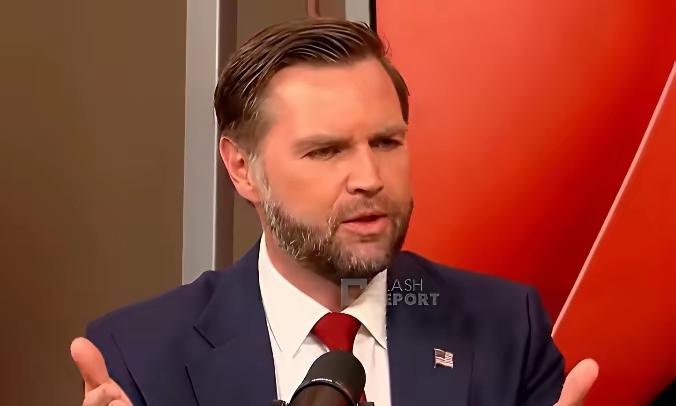 ​美国对伊朗动武之后，才知道伊朗是强硬的。这时候，他们想通过强硬的军事手段打击伊