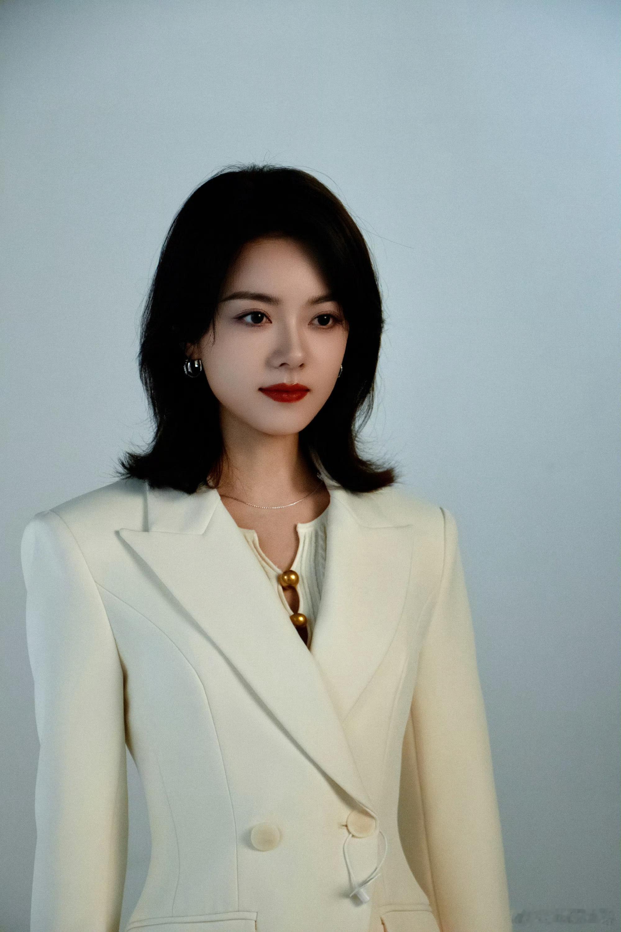 赵今麦[超话]  💻赵今麦徐迟💻赵今麦无可替代"向海风许愿在山海相见"赵今麦