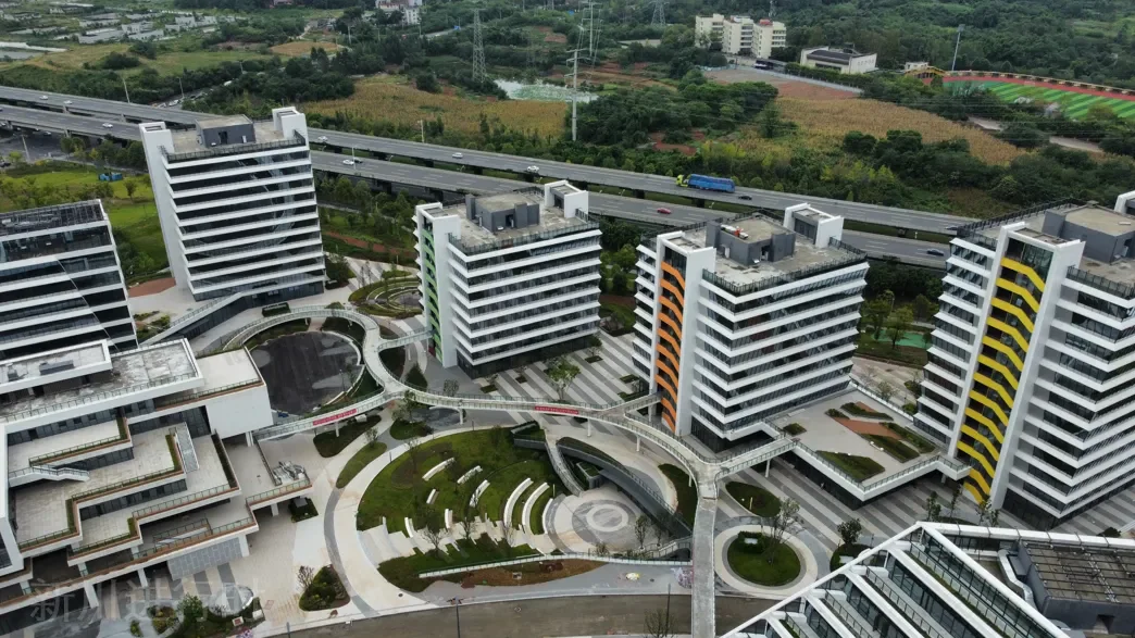 投运在即！5G互联科创园最新进度来了（多图） 项目目前整体建设已进入收...