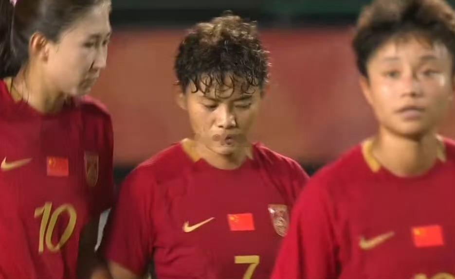 【亚运会：王霜独造四球&陈巧珠、王妍雯破门，中国女足5比1中国香港迎开门红！】北