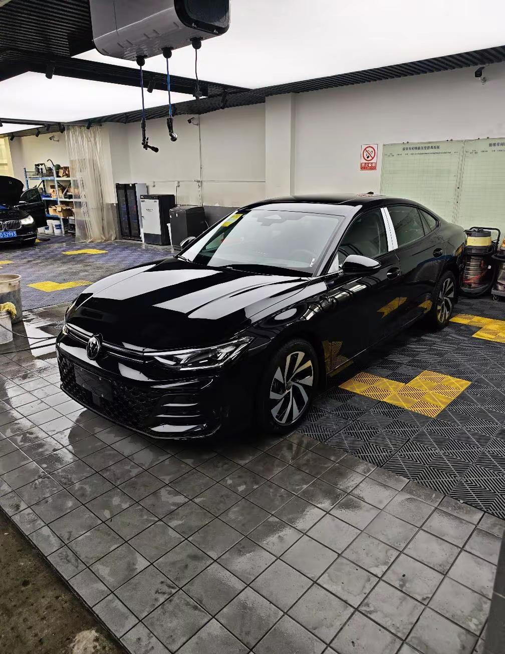 27款帕萨特Pro300舒适版到店 真帅 粉丝选了300舒适版帕萨特Pro，洗干