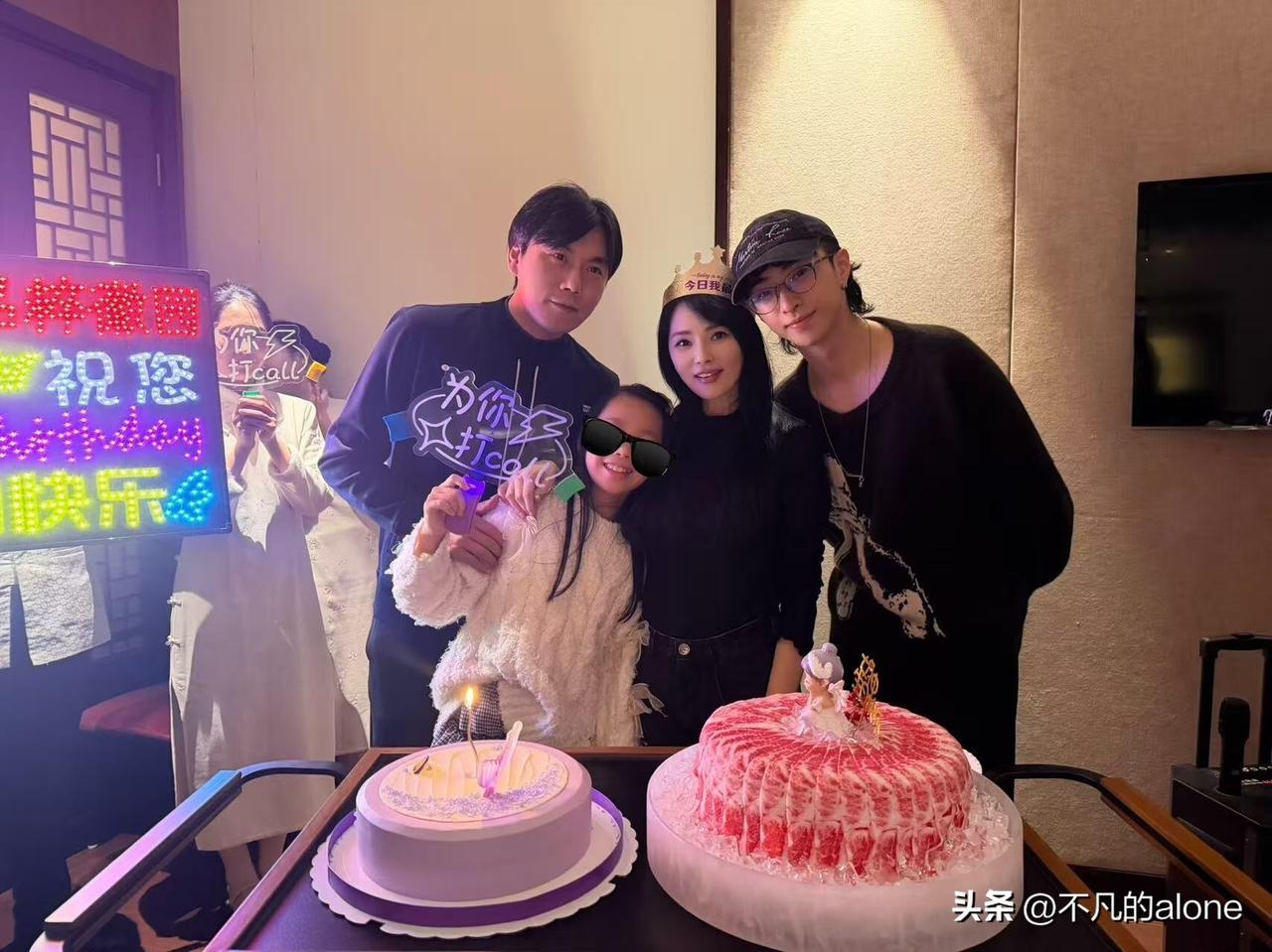 3月4日，伊能静发长文为自己庆生，并配文“老姑娘，生日快乐”。

完全想不到伊能