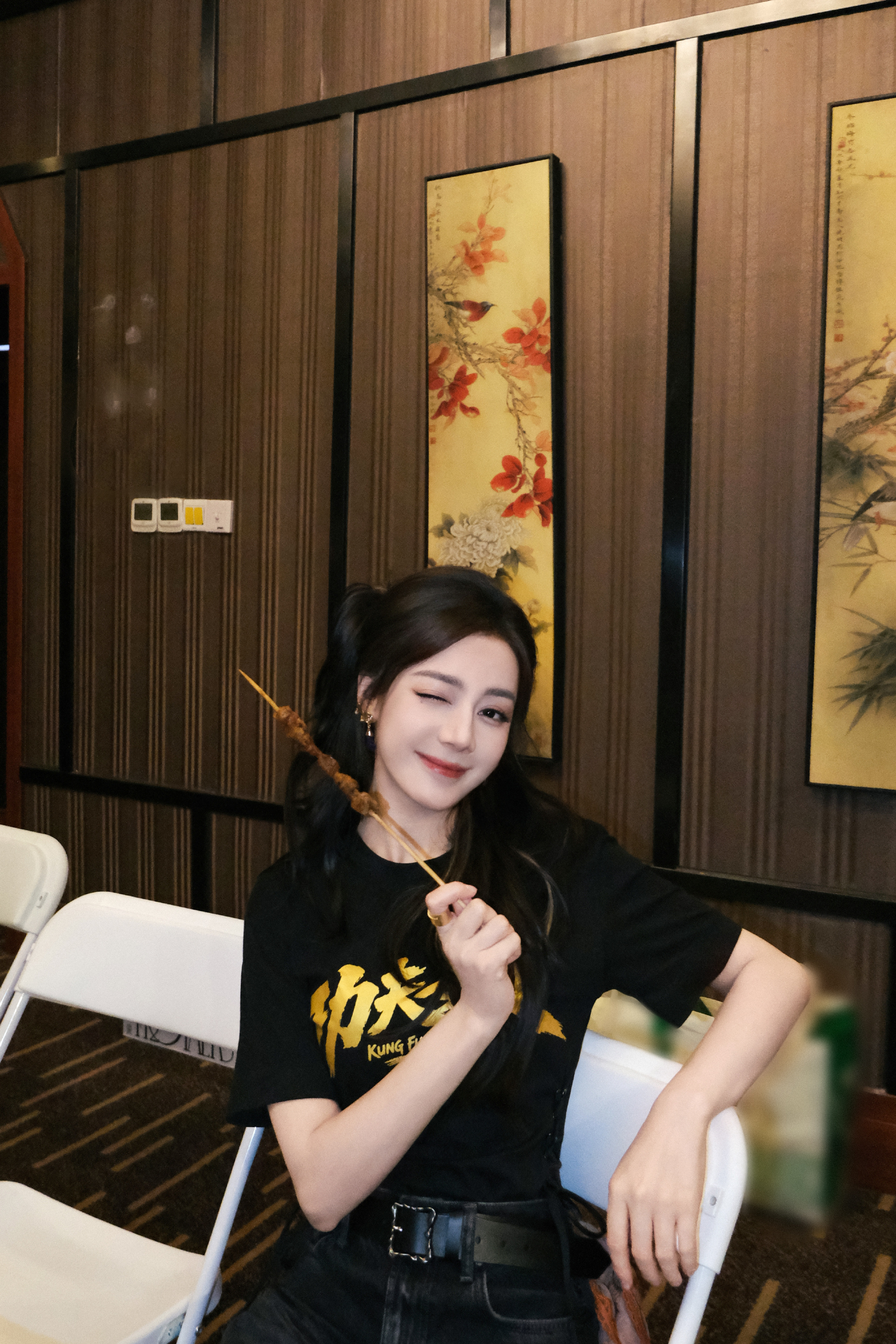 迪丽热巴功夫女足 dlrb迪丽热巴虽然不能同时拥有一切 “我相信只要勇敢去追，并