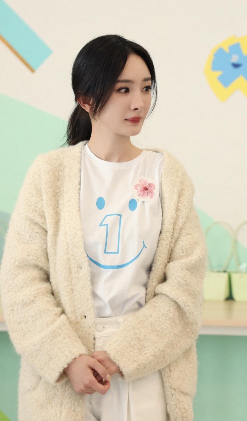 杨幂。