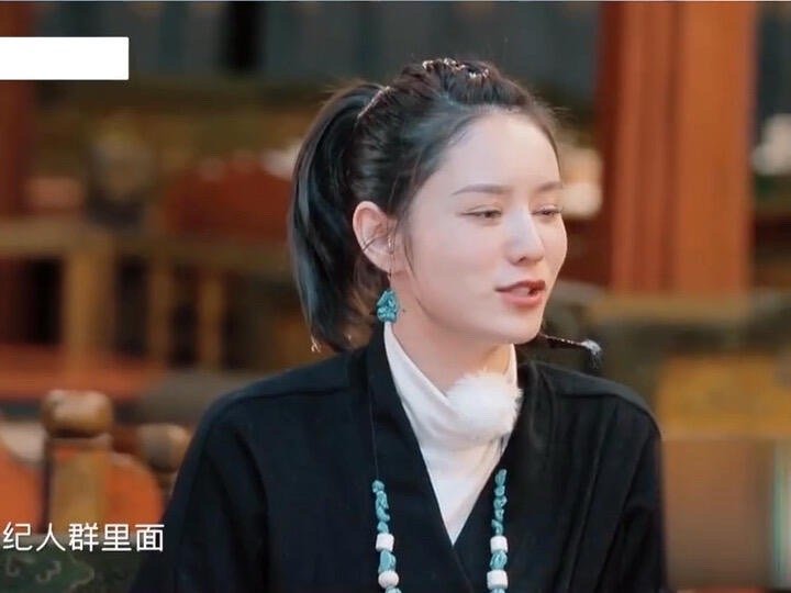林峰老婆张馨月的尴尬瞬间，肉麻话语发错群 