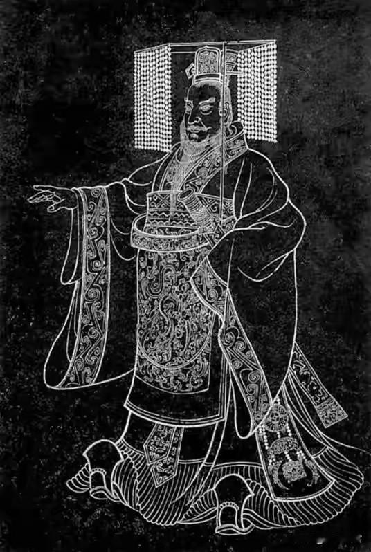 秦始皇和亚历山大谁更伟大？
其实这明显的了。
秦始皇留下统一的国家，统一的文字，