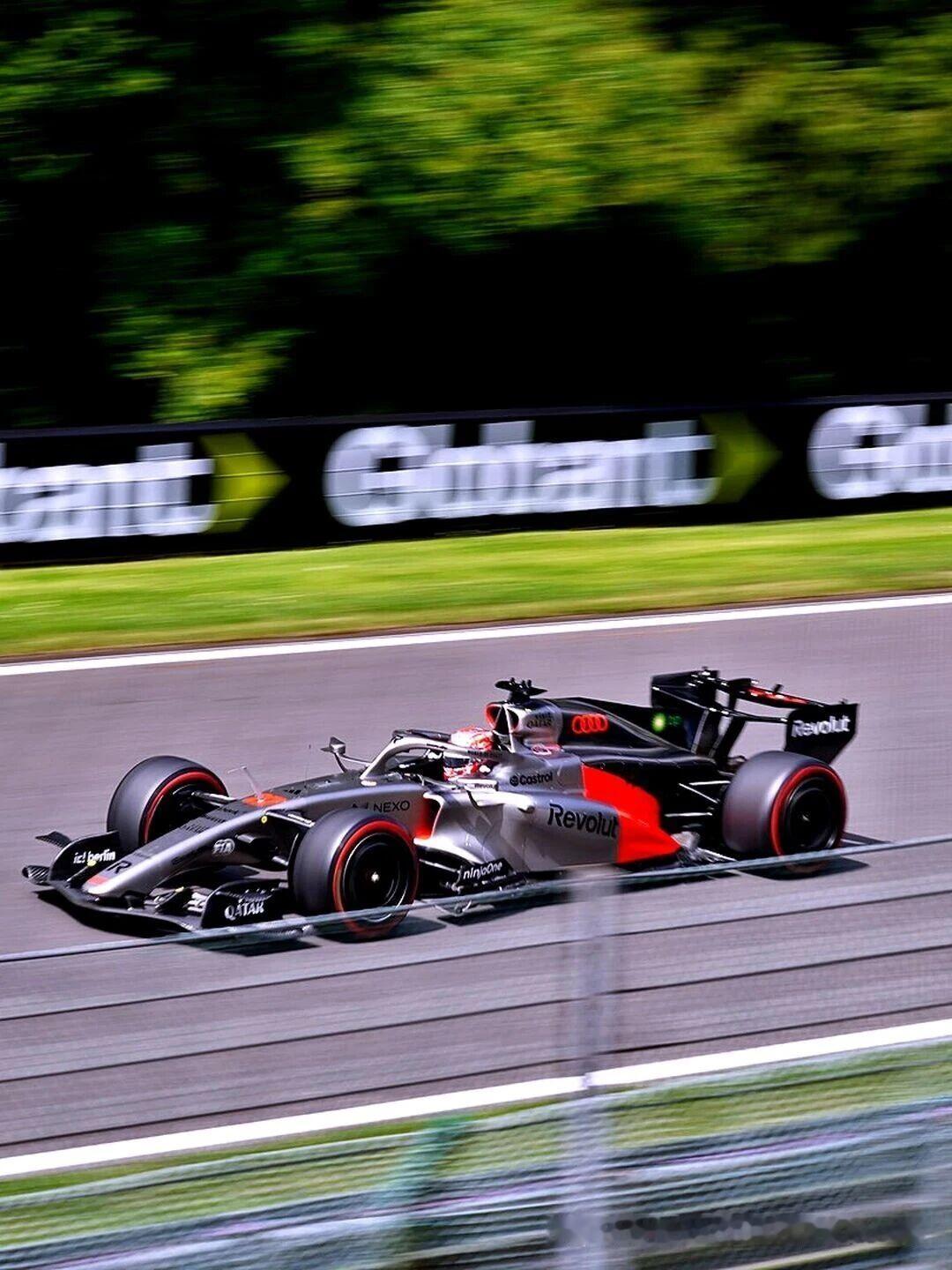 F12026年F1赛季2026F1美国大奖赛奥迪青训头牌斯莱特斩获两场 FP1 