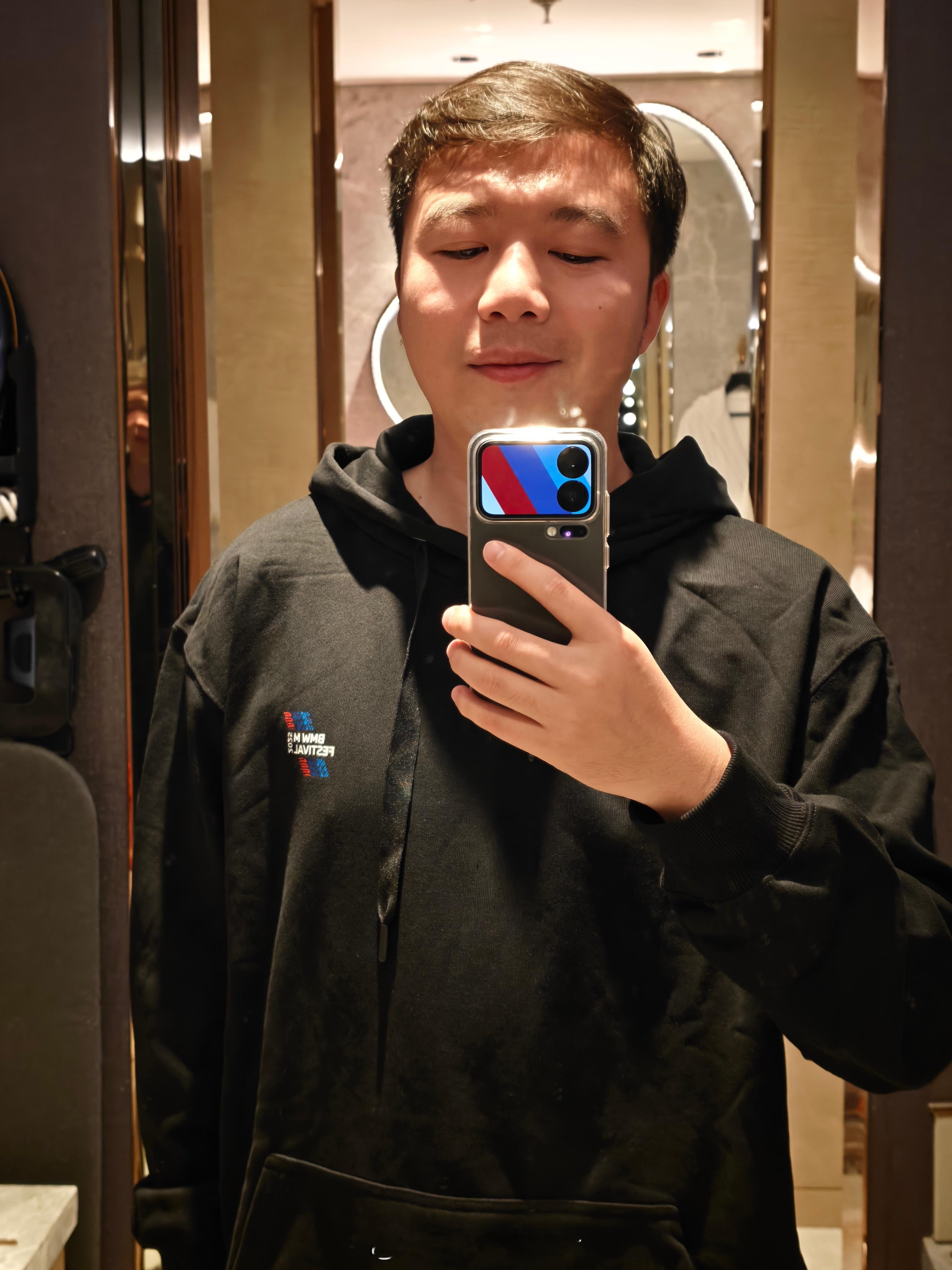 又是一年M嘉年华​点开酒店地址，下边还有我去年发的视频呢🤣  ​​​