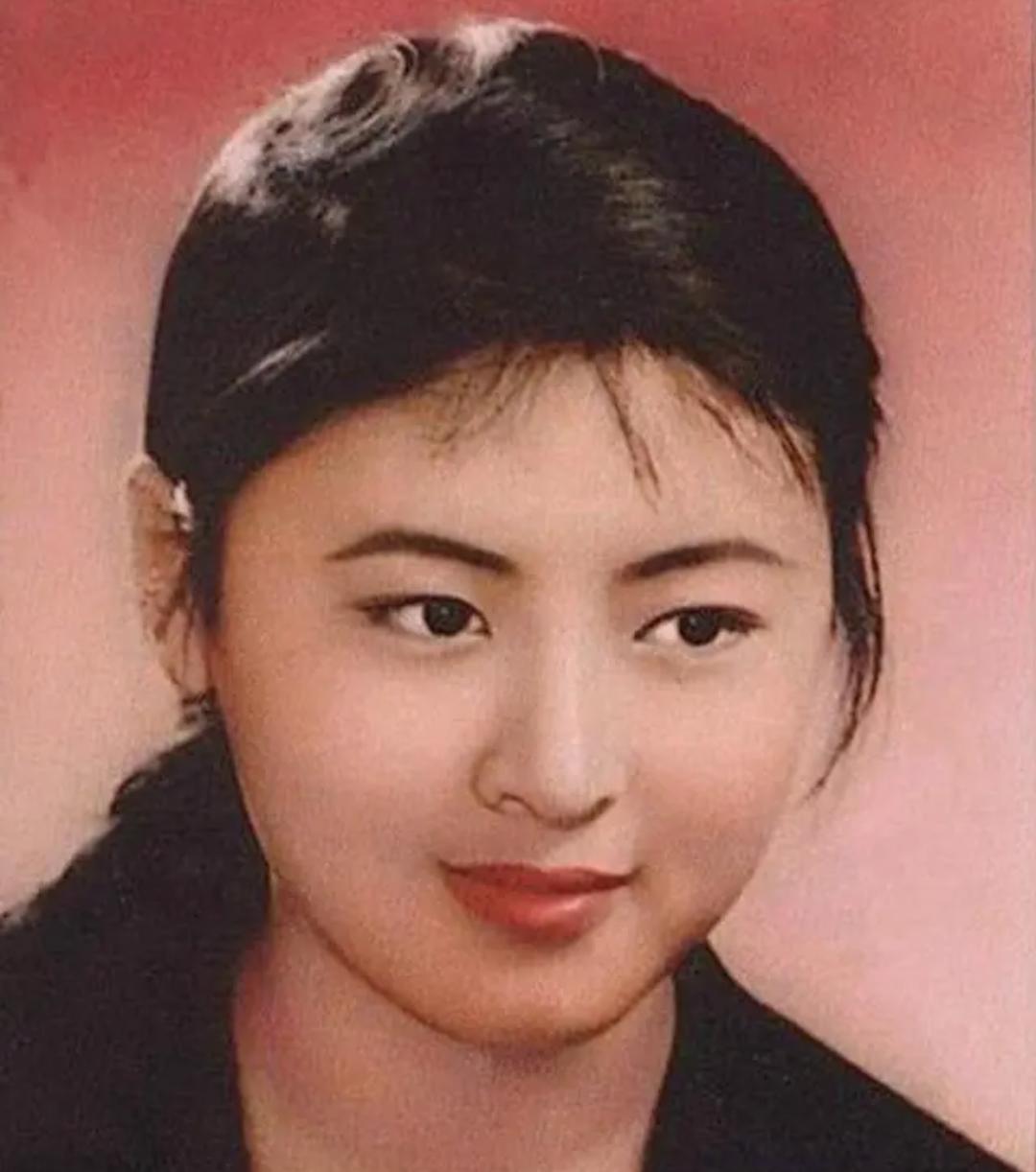 因长得太美，遭到好姐妹迫害，后半生凄惨，爱情救赎了她娱乐 明星