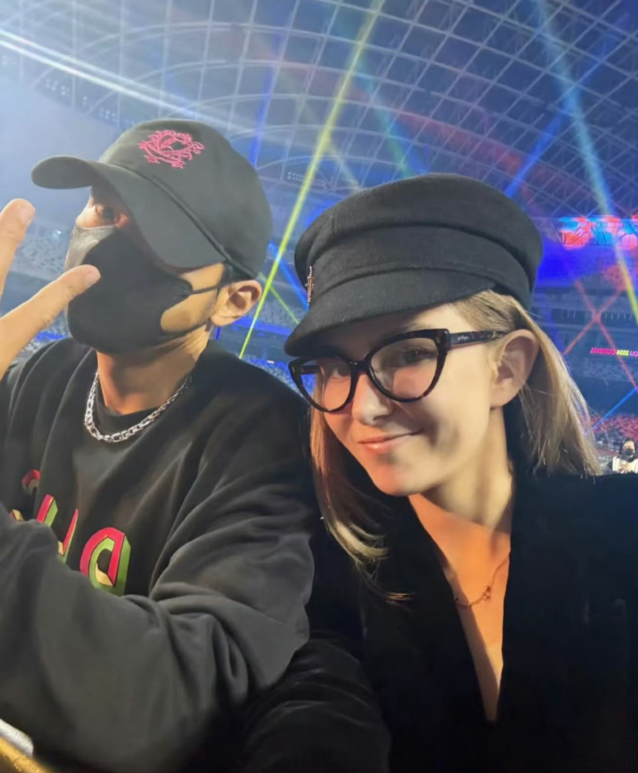 要不说周杰伦这么幸福呢？一家人都来听演唱会真好