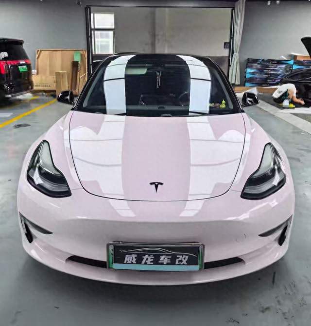 特斯拉召回571万辆车，小问题大隐患，所有车主要当心