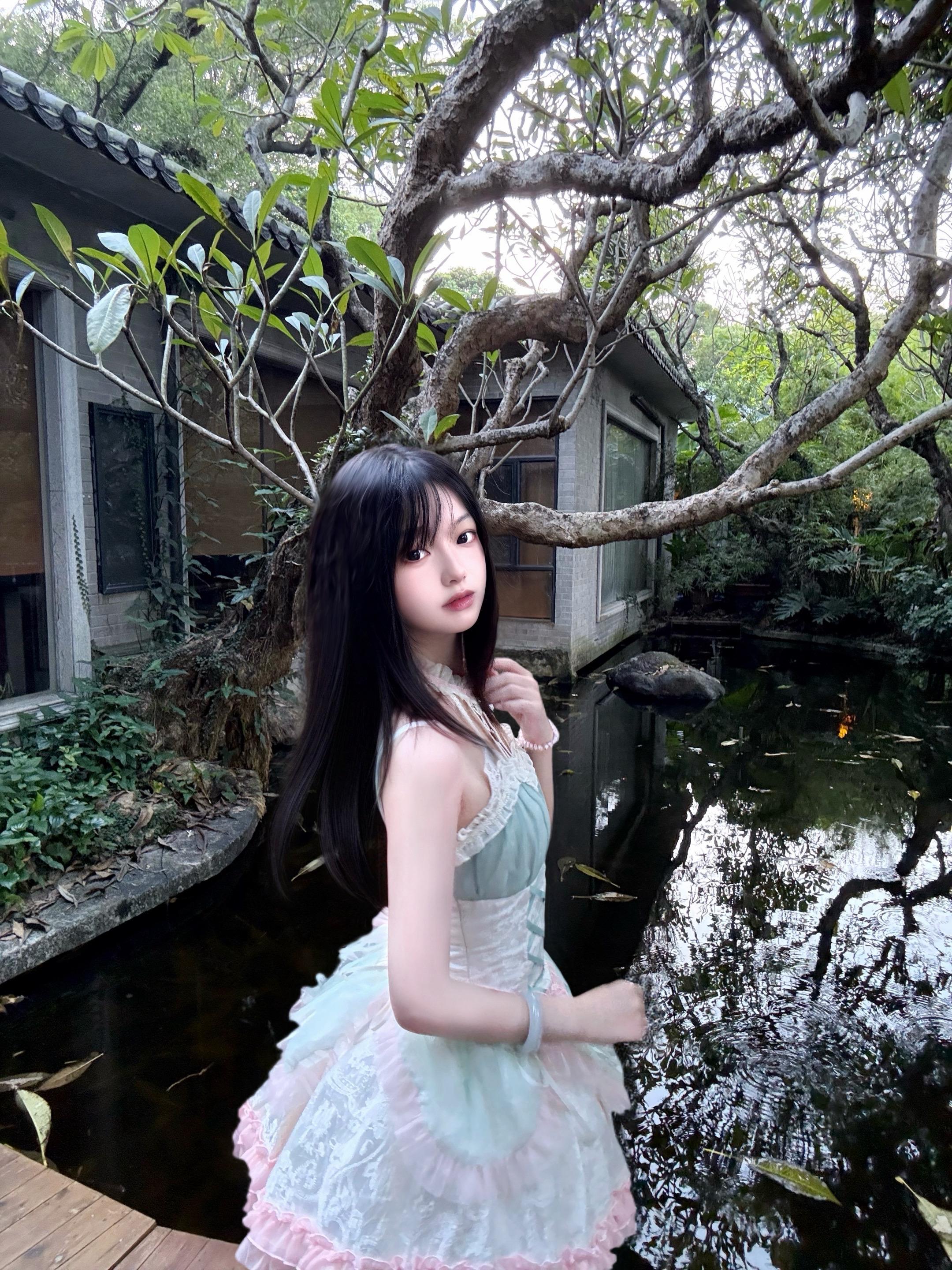 我的眼泪落在你掌心的时候，你是觉得怜爱还是厌烦呢