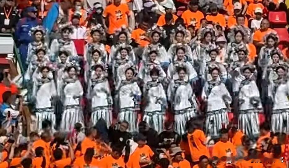 “鲁超”济南用夏雨荷，这是个虚构人物啊，而且也不是什么主要角色，为什么用这个？