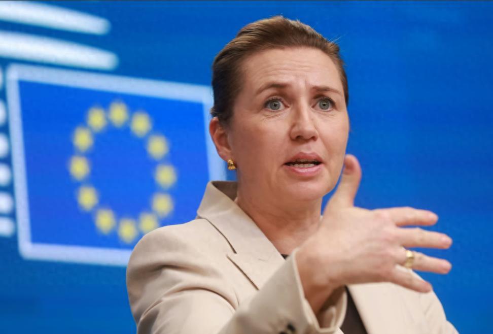 敢动格陵兰岛北约就完了！
特朗普放话需要格陵兰岛，丹麦首相放狠话：如果美国选择对